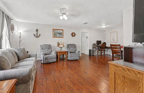 3300 Sand Key Dr, Palm Harbor, FL, 34684-1533 | Card Image