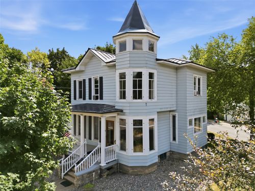 718 Bay Street, Chippewa Falls, WI, 54729 | Card Image