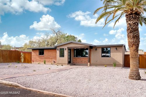 829 N Catalina Avenue, Tucson, AZ, 85711 | Card Image
