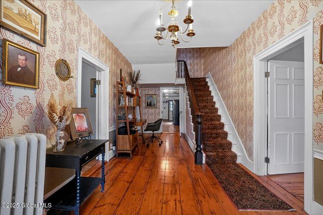 1575 New Scotland Rd, House other with 4 bedrooms, 3 bathrooms and 10 parking in Slingerlands NY | Image 5
