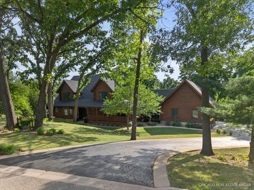 3903 Niblick Ct, Crystal Lake, IL, 60012-2228 | Card Image
