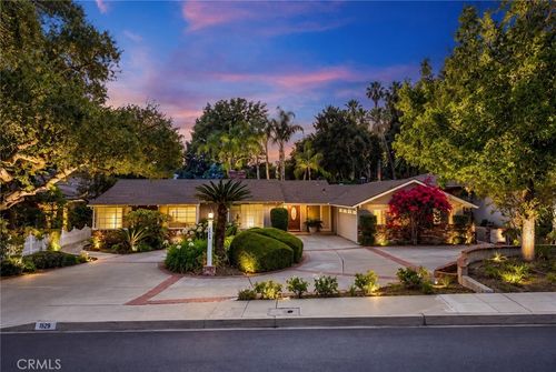 1529 Highland Oaks Dr, Arcadia, CA, 91006-1832 | Card Image
