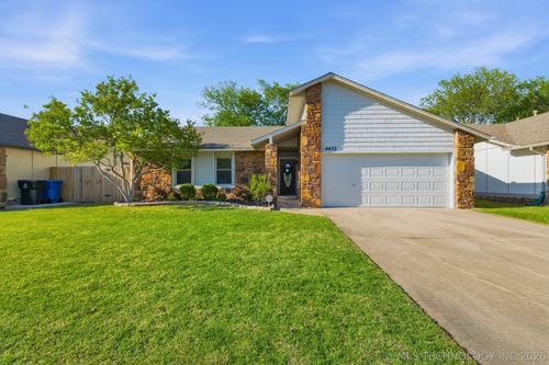 4432 Uniontown St, Broken Arrow, OK, 74012-1325 | Card Image