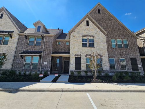 360 Greenhouse Dr, Plano, TX, 75074-8488 | Card Image