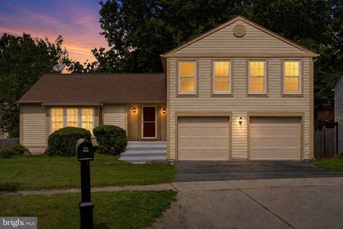 18007 Silver Leaf Dr, GAITHERSBURG, MD, 20877-3764 | Card Image