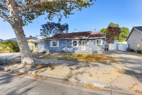 353 S Crest Rd, Orange, CA, 92868-3704 | Card Image