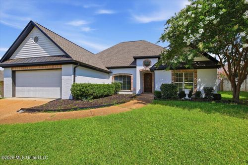 108 Leppingwell Dr, Madison, MS, 39110-6527 | Card Image