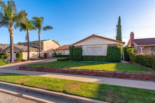2265 Shreve Ave, Simi Valley, CA, 93063-3853 | Card Image