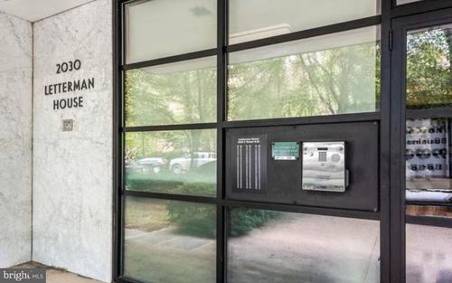 apt-209-2030 F St Nw, WASHINGTON, DC, 20006-4240 | Card Image