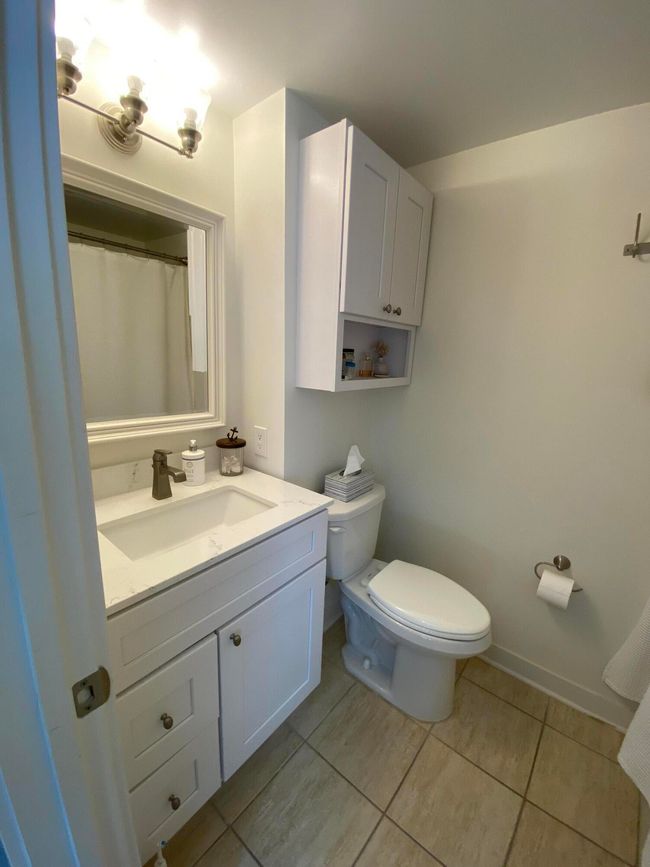 APT-29E - 400 Lakeview Ct, Condo with 2 bedrooms, 2 bathrooms and null parking in Spring Lake MI | Image 38