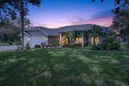 8735 Crescent Forest Blvd, NEW PORT RICHEY, FL, 34654-5431 | Card Image