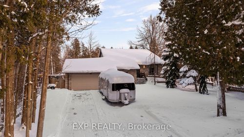 381 Cox Mill Rd, Barrie, ON, L4N7S8 | Card Image