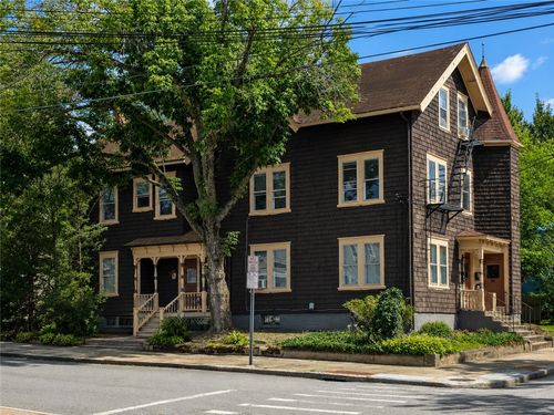 166 Summit Street, Pawtucket, RI, 02860 | Card Image