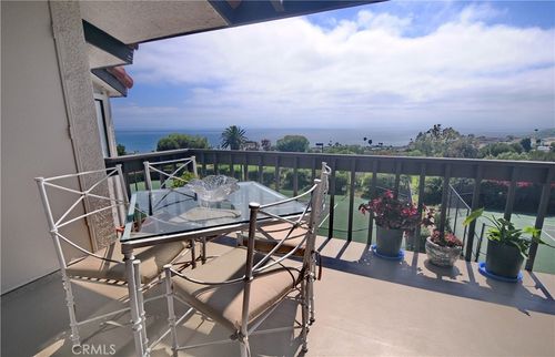 2209 W 25th St, San Pedro, CA, 90732-4149 | Card Image