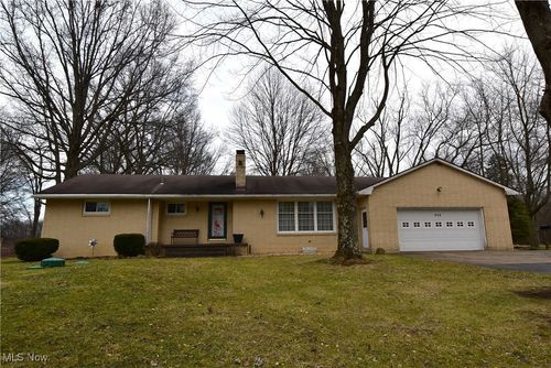 859 S Hubbard Road, Lowellville, OH, 44436 | Card Image