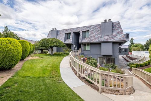 apt-30-1535 Castlerock Ave, Wenatchee, WA, 98801-2501 | Card Image