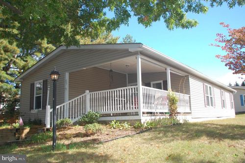 447 Manor House Ln, SOUDERTON, PA, 18964-2803 | Card Image