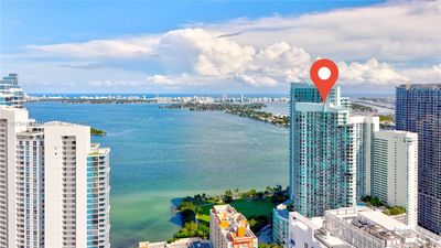 3619 - 1900 N Bayshore Dr, Condo with 1 bedrooms, 1 bathrooms and null parking in Miami FL | Image 1