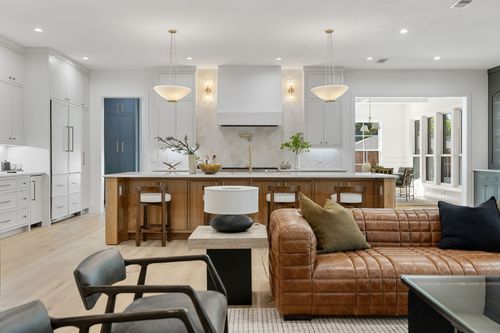 12515 Planters Glen Dr, Dallas, TX, 75244-6925 | Card Image