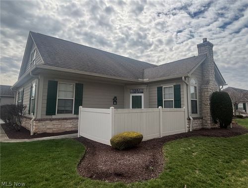 404 River Glen Dr Ne, Warren, OH, 44484-6054 | Card Image