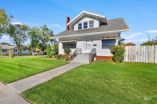 126 12th Ave N, Buhl, ID, 83316-1610 | Card Image