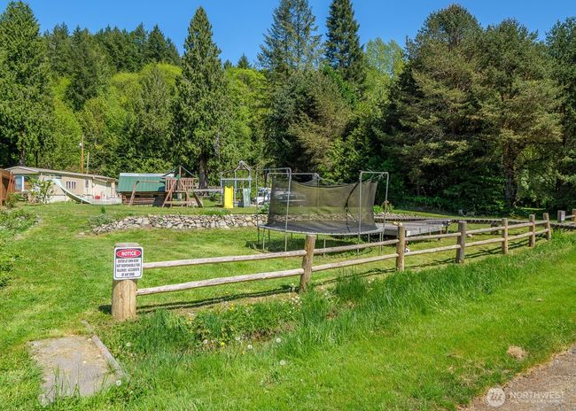 130 Pinto Ln, House other with 3 bedrooms, 2 bathrooms and 1 parking in Brinnon WA | Image 25