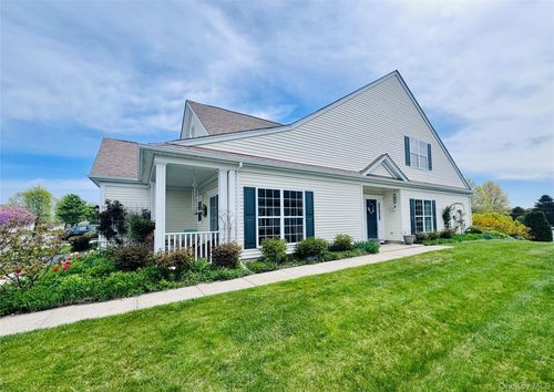 10 Louden Loop, Mount Sinai, NY, 11766-3410 | Card Image