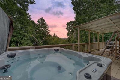 94 Rhinas Trail, House other with 2 bedrooms, 2 bathrooms and 2 parking in Mineral Bluff GA | Image 3