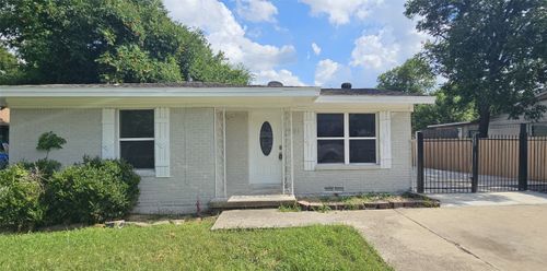 401 E Miller Road, Garland, TX, 75041 | Card Image