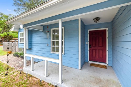 213 Cadillac Ave, Niceville, FL, 32578-1801 | Card Image