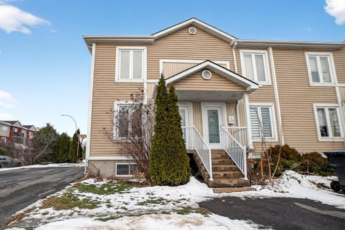 1007 Rue St-Jacques, Saint Jean sur Richelieu, QC, J3B8P3 | Card Image