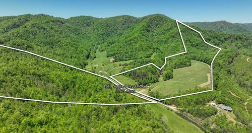 1619 Squirrel Creek Rd, Ararat, VA, 24053 | Card Image