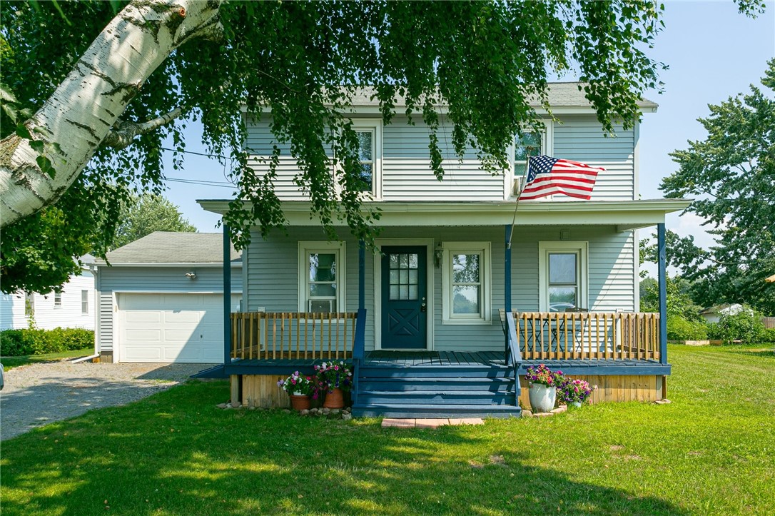 Lake Ave, Williamson, NY 14589