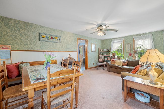 6386 Yellowstone Trl N, House other with 3 bedrooms, 2 bathrooms and null parking in Allenton WI | Image 14