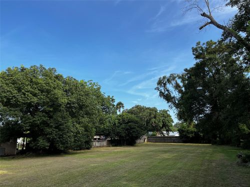 1816 Willow St, Liberty, TX, 77575-3222 | Card Image