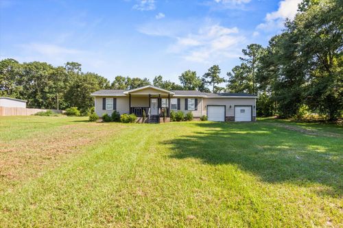 18 Whaley Rd, Blackville, SC, 29817-3600 | Card Image