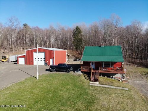 190 Wes Brown Rd, Cherry Valley, NY, 13320-3302 | Card Image