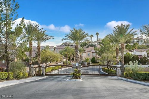 2828 Maryland Hills Dr, Henderson, NV, 89052-7700 | Card Image
