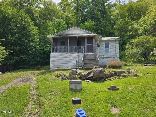 2104 Exeter Road, Appalachia, VA, 24216 | Card Image