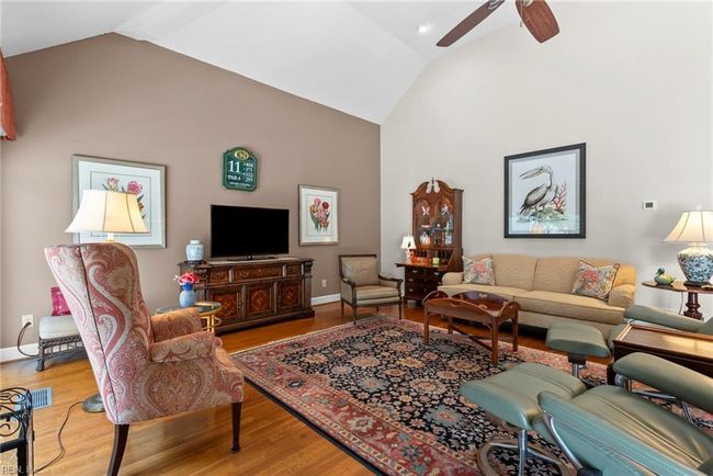 302 Moodys Run, House attached with 3 bedrooms, 4 bathrooms and null parking in Williamsburg VA | Image 9