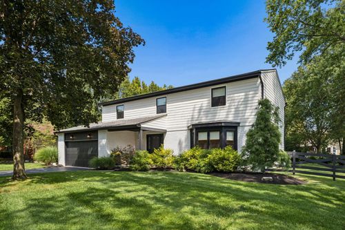 6880 Clydeway Ct, Worthington, OH, 43085-2912 | Card Image