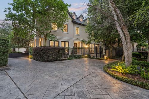 a-30 Hackberry Ln, Houston, TX, 77027-5616 | Card Image