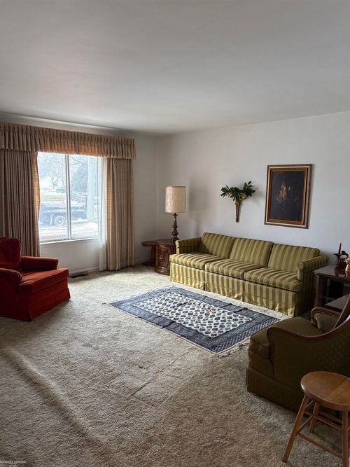 1227 Shallowdale Dr, Troy, MI, 48085-4953 | Card Image