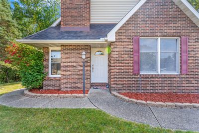 3616 Pleasant View Court, House other with 3 bedrooms, 2 bathrooms and null parking in Decatur IL | Image 3