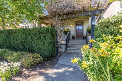 9359 Singh St, House other with 5 bedrooms, 3 bathrooms and 3 parking in Langley BC | Image 2