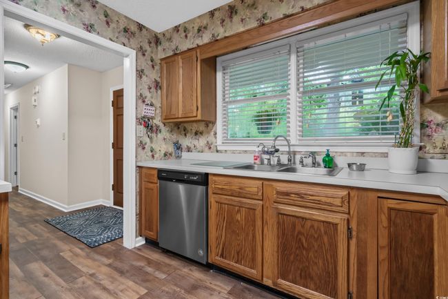 311 Ashwood Ln, House other with 3 bedrooms, 2 bathrooms and 4 parking in Myrtle Beach SC | Image 10