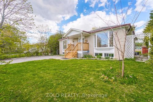 525 Lynett Cres, Richmond Hill, ON, L4C2V8 | Card Image
