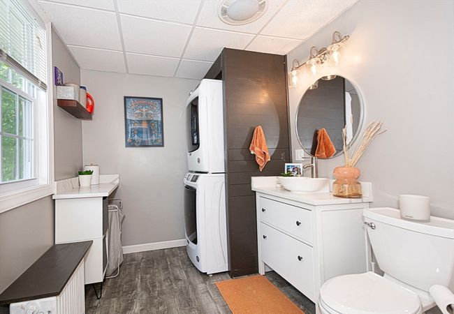 3 Worcester St, House other with 3 bedrooms, 2 bathrooms and 4 parking in Clinton MA | Image 17