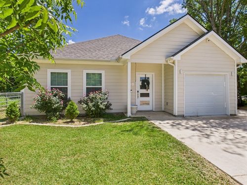 100 Winchester Cir, Gun Barrel City, TX, 75156-5287 | Card Image