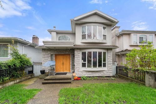 62 E 61st Ave, Vancouver, BC, V5X2B4 | Card Image